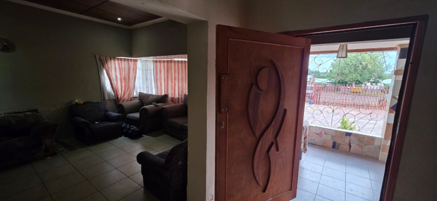 5 Bedroom Property for Sale in Elandia North West